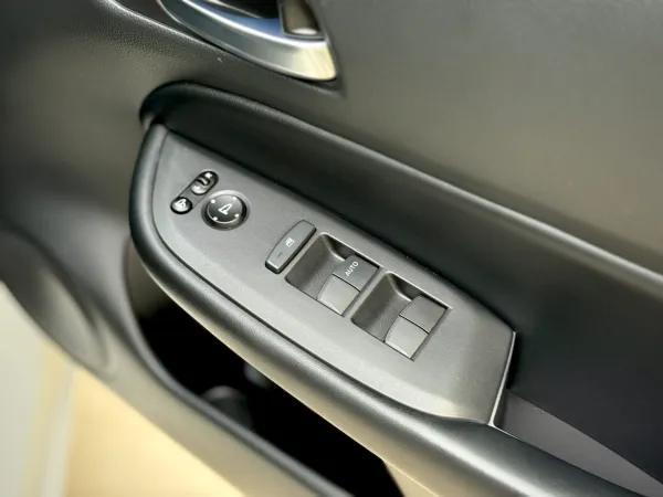 2020 Honda Fit Hybrid — photo