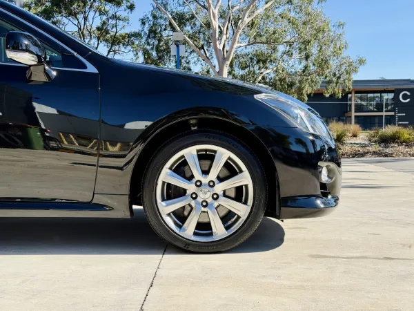2009 Toyota Crown — photo