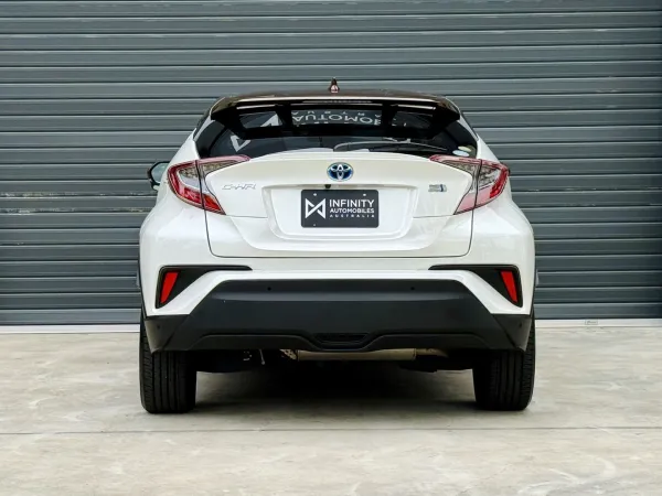 2019 Toyota C-HR — photo