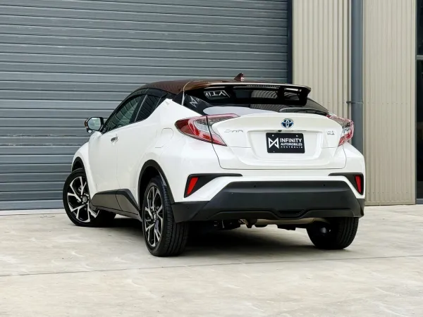 2019 Toyota C-HR — photo